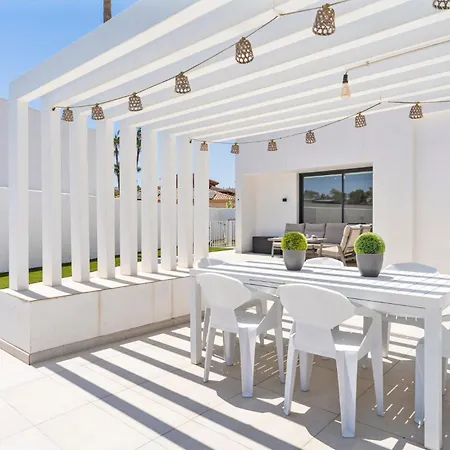 Apartamento Casa Con Piscina Y Gran Terraza En El Pinillo *